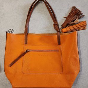 Barnd New Daniella Ortiz leather large bag